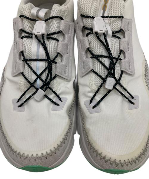 on（オン）on (オン) Cloudaway CN Undyed ホワイト サイズ:US M10.5の古着・服飾アイテム