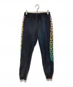 VERSACEヴェルサーチェ）の古着「Greek Graphic Print Jogger Pants」｜ブラック