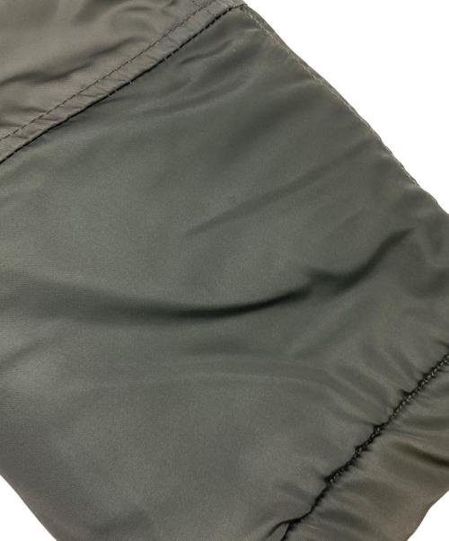 COMME des GARCONS JUNYA WATANABE MAN（コム デ ギャルソン ジュンヤ ワタナベ マン）COMME des GARCONS JUNYA WATANABE MAN (コム デ ギャルソン ジュンヤ ワタナベ マン) 再構築フライトジャケット オリーブ サイズ:Sの古着・服飾アイテム