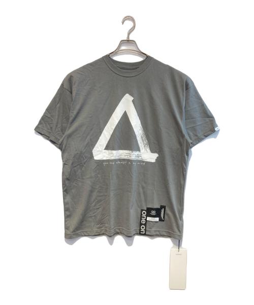 UNDERCOVER（アンダーカバー）UNDERCOVER (アンダーカバー) WTAPS (ダブルタップス) プリントTシャツ グレー サイズ:4 未使用品の古着・服飾アイテム