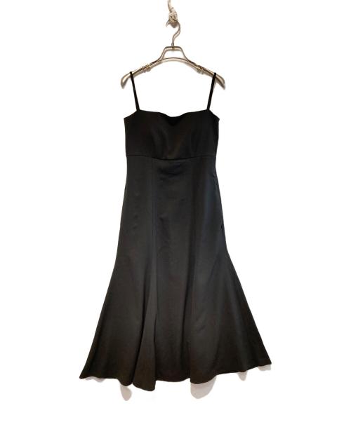 THE URBAN BLANCHE（ザ アーバンブランシュ）THE URBAN BLANCHE (ザ アーバンブランシュ) Cape layerd bare dress ブラック 未使用品の古着・服飾アイテム