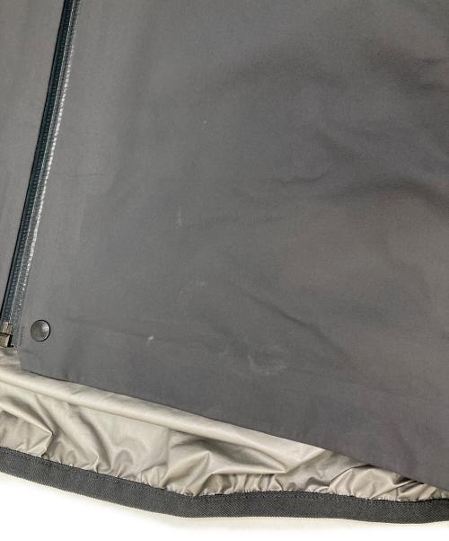 HAGLOFS（ホグロフス）HAGLOFS (ホグロフス) L.I.M Critus GTX Active Jacket グレー サイズ:Mの古着・服飾アイテム