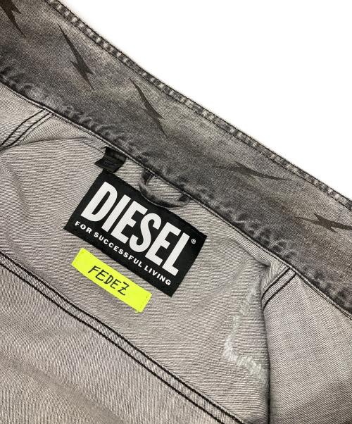 DIESEL（ディーゼル）DIESEL (ディーゼル) FEDEZ コラボデニムジャケット グレー サイズ:Lの古着・服飾アイテム