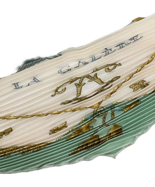 HERMES（エルメス）HERMES (エルメス) プリーツスカーフ グリーンの古着・服飾アイテム