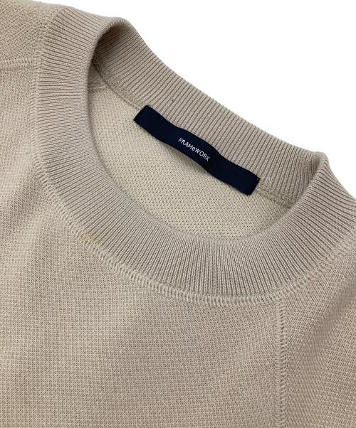 FRAMeWORK（フレームワーク）FRAMeWORK (フレームワーク) ジャガードロゴSWEATニット ベージュ サイズ:FREEの古着・服飾アイテム