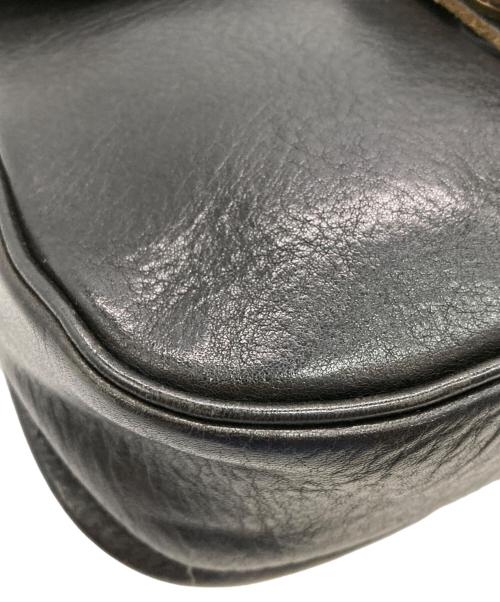 SLOW（スロウ）SLOW (スロウ) レザーショルダーバッグ ブラックの古着・服飾アイテム
