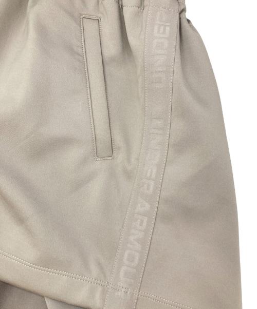 UNDER ARMOUR（アンダーアーマー）UNDER ARMOUR (アンダーアーマー) UNITED ARROWS (ユナイテッドアローズ) ラッシュ ポンチ スウェット ガウンジャケット ベージュ サイズ:XLの古着・服飾アイテム