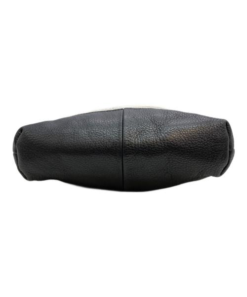 BURBERRY BLACK LABEL（バーバリーブラックレーベル）BURBERRY BLACK LABEL (バーバリーブラックレーベル) ショルダーバッグ ベージュ×ブラックの古着・服飾アイテム