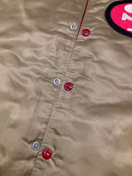 LOCKER LINE（ロッカーライン）LOCKER LINE (ロッカーライン) ［古着］スタジャン ベージュ サイズ:Lの古着・服飾アイテム