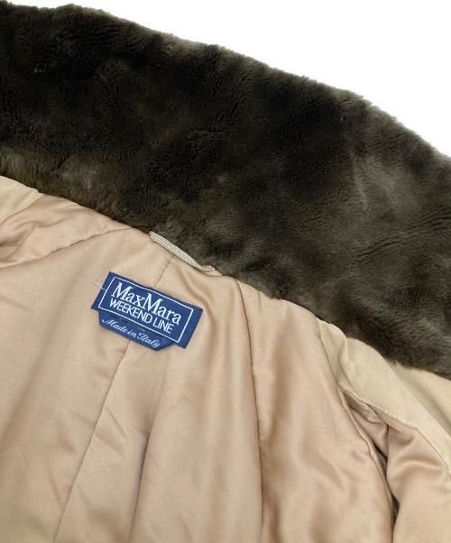 Max Mara WEEK END LINE（マックスマーラ ウイークエンドライン）Max Mara WEEK END LINE (マックスマーラ ウイークエンドライン) 襟ボア中綿ダブルコート ベージュ サイズ:42の古着・服飾アイテム