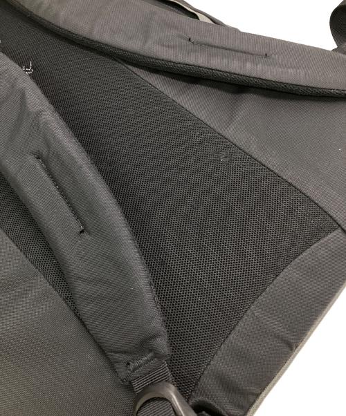 ARC'TERYX（アークテリクス）ARC'TERYX (アークテリクス) GRANVILLE 20 BACKPACK グレーの古着・服飾アイテム
