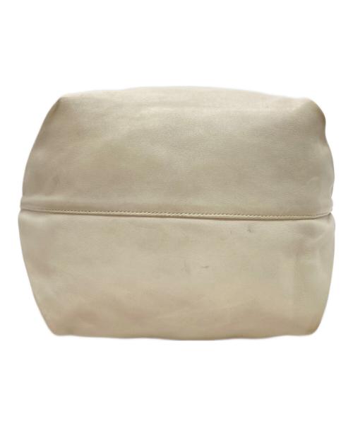 Saint Laurent Paris（サンローランパリ）Saint Laurent Paris (サンローランパリ) テディ チェーンショルダーバッグ ベージュの古着・服飾アイテム