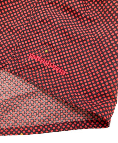 Patagonia（パタゴニア）Patagonia (パタゴニア) Wavefarer Board Shorts レッド サイズ:32の古着・服飾アイテム