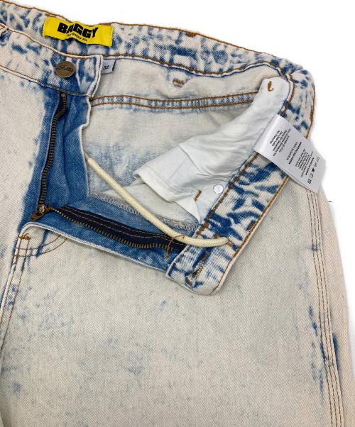 butter（バター）butter (バター) The Smurfs Baggy denim インディゴ サイズ:32 未使用品の古着・服飾アイテム