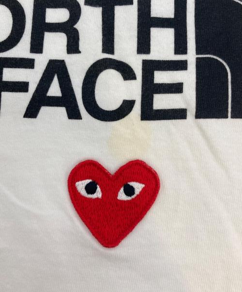 PLAY COMME des GARCONS（プレイコムデギャルソン）PLAY COMME des GARCONS (プレイコムデギャルソン) THE NORTH FACE (ザ ノース フェイス) play together S/Sカットソー ホワイト サイズ:Ｌの古着・服飾アイテム