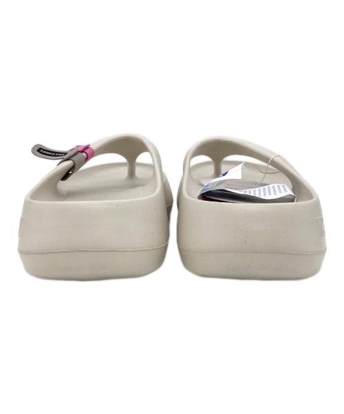 TAW TOE（トーアンドトー）TAW TOE (トーアンドトー) サンダル アイボリー サイズ:L（26.0cm〜27.5cm）の古着・服飾アイテム