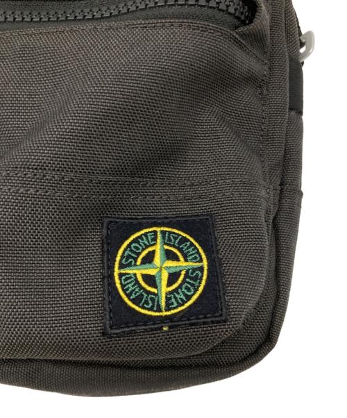 STONE ISLAND（ストーンアイランド）STONE ISLAND (ストーンアイランド) クロスボディバッグ グレーの古着・服飾アイテム