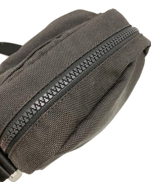 STONE ISLAND（ストーンアイランド）STONE ISLAND (ストーンアイランド) クロスボディバッグ グレーの古着・服飾アイテム