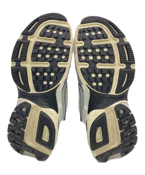 NIKE（ナイキ）NIKE (ナイキ) V2K RUN ホワイト サイズ:US8の古着・服飾アイテム