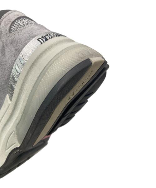 NEW BALANCE（ニューバランス）NEW BALANCE (ニューバランス) U992GY グレー サイズ:US8の古着・服飾アイテム