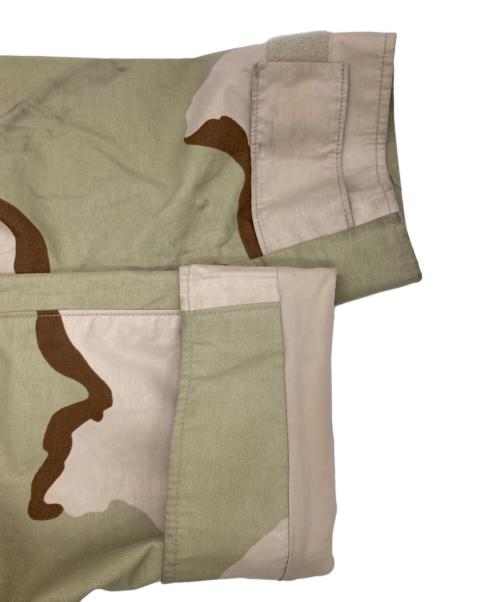 US ARMY（ユーエスアーミー）US ARMY (ユーエスアーミー) ［古着］ECWCS GEN１ GORE-TEX ベージュ サイズ:Mの古着・服飾アイテム