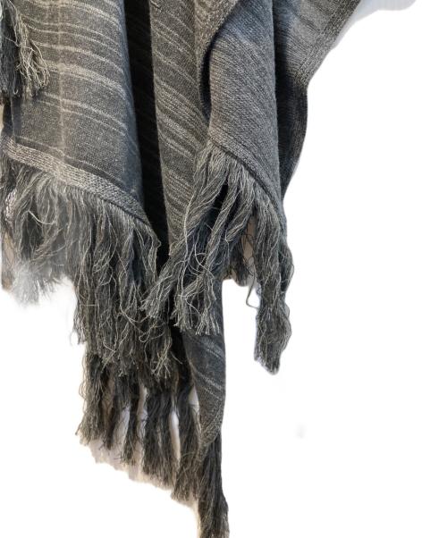 DEUXIEME CLASSE（ドゥーズィエム クラス）DEUXIEME CLASSE (ドゥーズィエム クラス) motif ポンチョ グレー サイズ:Free 未使用品の古着・服飾アイテム