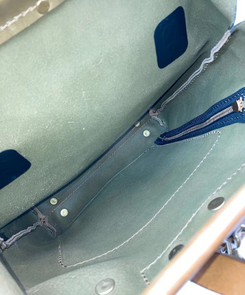 Herz（ヘルツ）Herz (ヘルツ) ラックスリュック ブラウンの古着・服飾アイテム