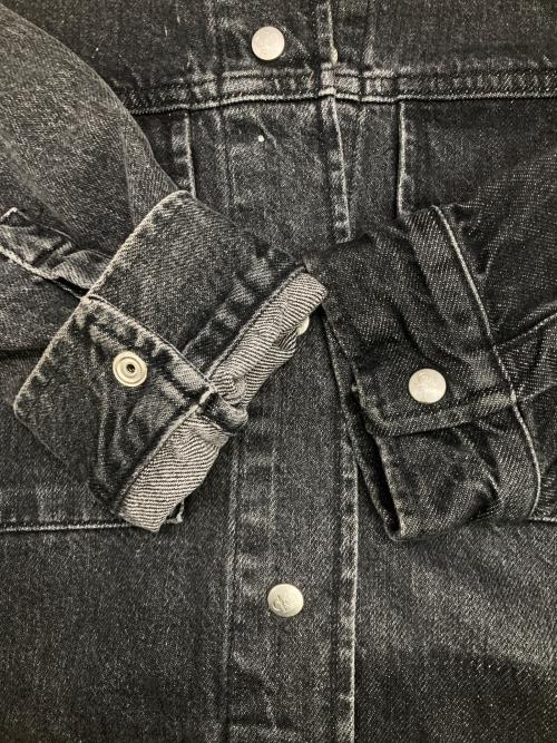 Calvin Klein Jeans（カルバンクラインジーンズ）Calvin Klein Jeans (カルバンクラインジーンズ) logo-patch oversized denim jacket ブラック サイズ:Sの古着・服飾アイテム