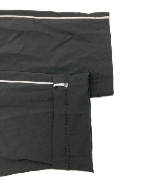 1PIU1UGUALE3 RELAX（ウノピゥウノウグァーレトレ リラックス）1PIU1UGUALE3 RELAX (ウノピゥウノウグァーレトレ リラックス) パイピングパンツ ブラック サイズ:XXLの古着・服飾アイテム