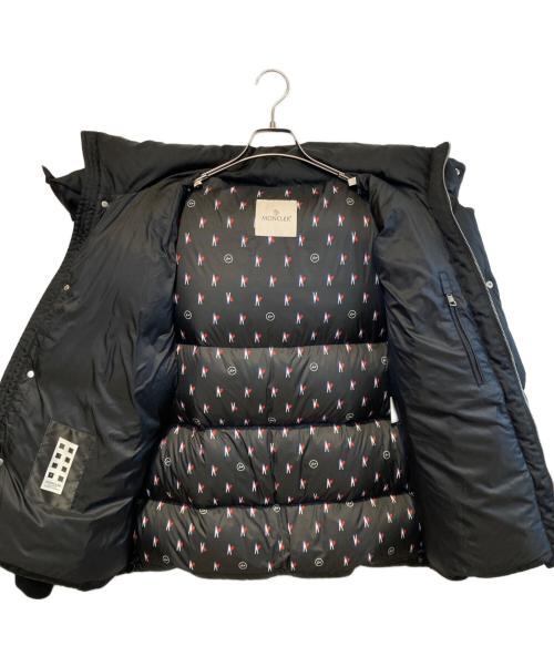 MONCLER（モンクレール）MONCLER (モンクレール) FRAGMENT DESIGN (フラグメントデザイン) FALCON ダウンジャケット ブラック サイズ:1の古着・服飾アイテム