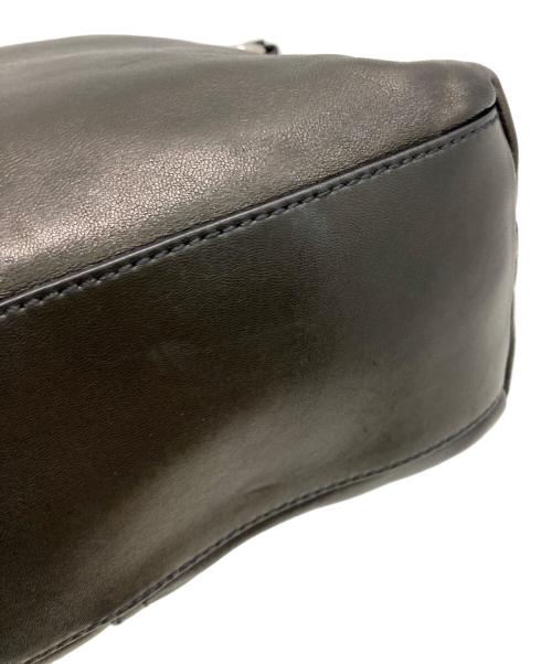 PRADA（プラダ）PRADA (プラダ) NAPPA HANDLEワンショルダーバッグ ブラックの古着・服飾アイテム