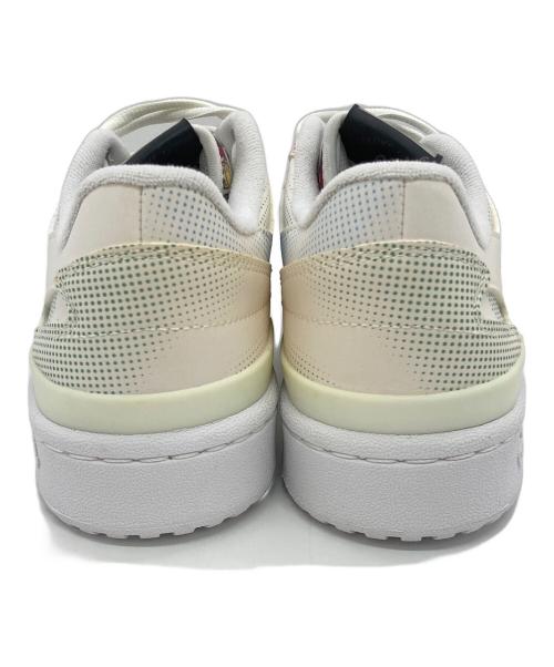 adidas（アディダス）adidas (アディダス) FORUM LOW ホワイト サイズ:US4　1/2の古着・服飾アイテム