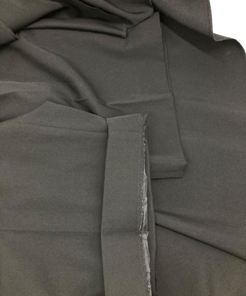 COMME des GARCONS COMME des GARCONS（コムデギャルソン コムデギャルソン）COMME des GARCONS COMME des GARCONS (コムデギャルソン コムデギャルソン) フリルドッキングショートパンツ ブラック サイズ:Sの古着・服飾アイテム