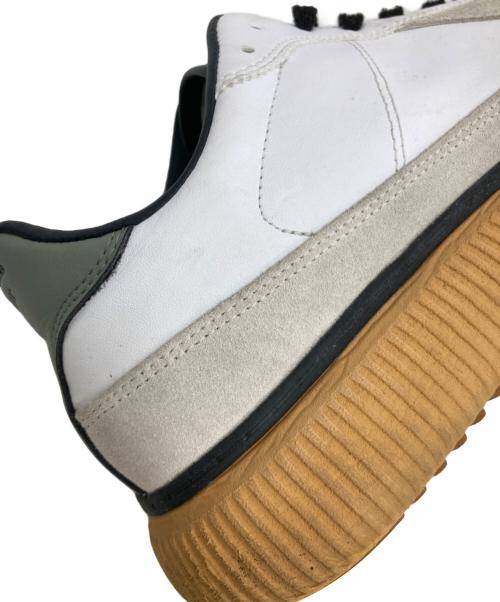 Onitsuka Tiger（オニツカタイガー）Onitsuka Tiger (オニツカタイガー) DELECITY ホワイト×グレー サイズ:US9の古着・服飾アイテム