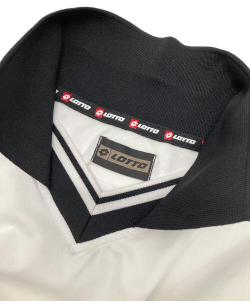 Diaspora Skateboards（ディアスポラスケートボードズ）Diaspora Skateboards (ディアスポラスケートボードズ) LOTTO (ロット) ゲームシャツ ホワイト サイズ:Mの古着・服飾アイテム