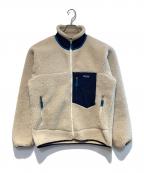 Patagoniaパタゴニア）の古着「Classic Retro-X Jacket」｜ホワイト×ネイビー