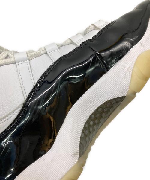 NIKE（ナイキ）NIKE (ナイキ) AIR JORDAN 11 RETRO ホワイト×ブラック サイズ:US10の古着・服飾アイテム