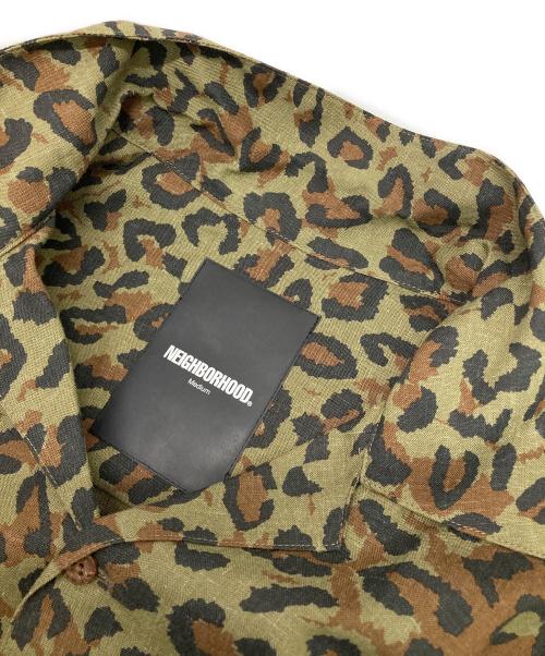 NEIGHBORHOOD（ネイバーフッド）NEIGHBORHOOD (ネイバーフッド) ALOHA.LEOPARD/RL-SHIRT.LS カーキ サイズ:Mの古着・服飾アイテム