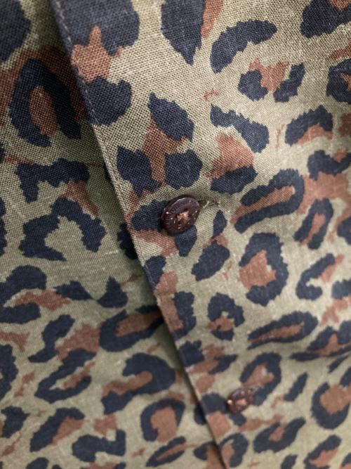NEIGHBORHOOD（ネイバーフッド）NEIGHBORHOOD (ネイバーフッド) ALOHA.LEOPARD/RL-SHIRT.LS カーキ サイズ:Mの古着・服飾アイテム