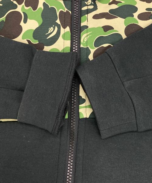 A BATHING APE（ア ベイシング エイプ）A BATHING APE (ア ベイシング エイプ) F.C.R.B. (エフシーレアルブリストル) ジップパーカー カーキ×ブラック サイズ:Sの古着・服飾アイテム