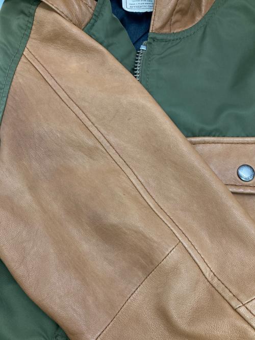 AVIREX（アヴィレックス）AVIREX (アヴィレックス) レザーナイロン切替ジャケット カーキ×ブラウン サイズ:Mの古着・服飾アイテム