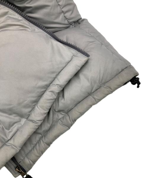 THE NORTH FACE（ザ ノース フェイス）THE NORTH FACE (ザ ノース フェイス) NUPTSE JACKET グレー サイズ:Lの古着・服飾アイテム