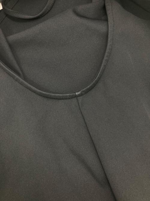 CABAN（キャバン）CABAN (キャバン) コンパクトストレッチ ギャザーワンピース ブラック サイズ:Freeの古着・服飾アイテム