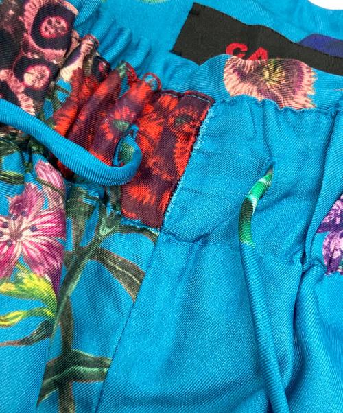 CABAN（キャバン）CABAN (キャバン) シルクツイルIBIZAプリントイージーパンツ ブルー サイズ:XSの古着・服飾アイテム