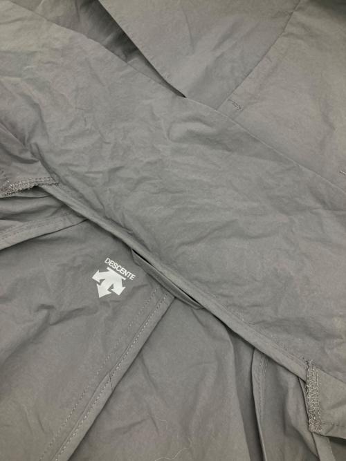 DESCENTE（デサント）DESCENTE (デサント) HOODED OVER COAT グレーの古着・服飾アイテム