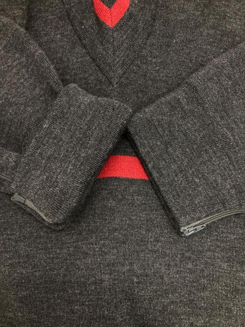 BALENCIAGA（バレンシアガ）BALENCIAGA (バレンシアガ) オーバーサイズVネックニット ブラック サイズ:Sの古着・服飾アイテム