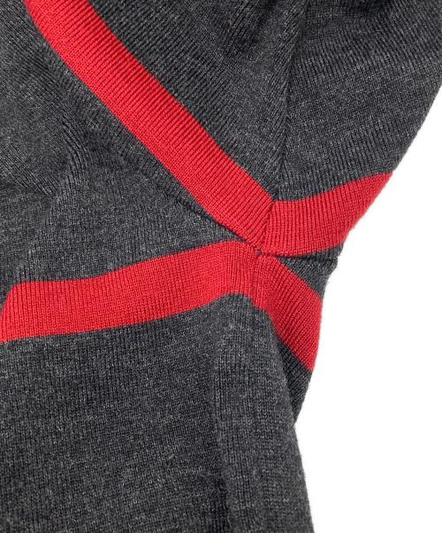 BALENCIAGA（バレンシアガ）BALENCIAGA (バレンシアガ) オーバーサイズVネックニット ブラック サイズ:Sの古着・服飾アイテム