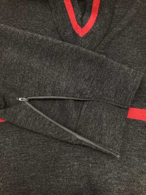 BALENCIAGA（バレンシアガ）BALENCIAGA (バレンシアガ) オーバーサイズVネックニット ブラック サイズ:Sの古着・服飾アイテム