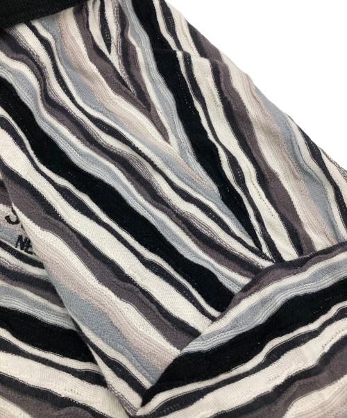 SUPREME（シュプリーム）SUPREME (シュプリーム) Textured Stripe Polo ブラック×グレー サイズ:XLの古着・服飾アイテム