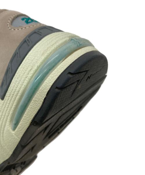 NEW BALANCE（ニューバランス）NEW BALANCE (ニューバランス) UK 991 Anniversary スニーカー グレー×グリーン サイズ:US6の古着・服飾アイテム